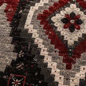 crimson-nomad-eclipse-hand-knotted-carpet (4)