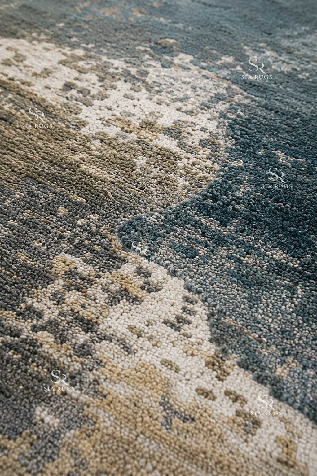 desert-oasis-hand-knotted-carpet (1)