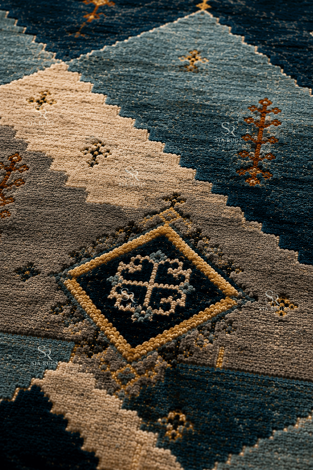 midnight-alpine-peaks-hand-knotted-carpet (3)
