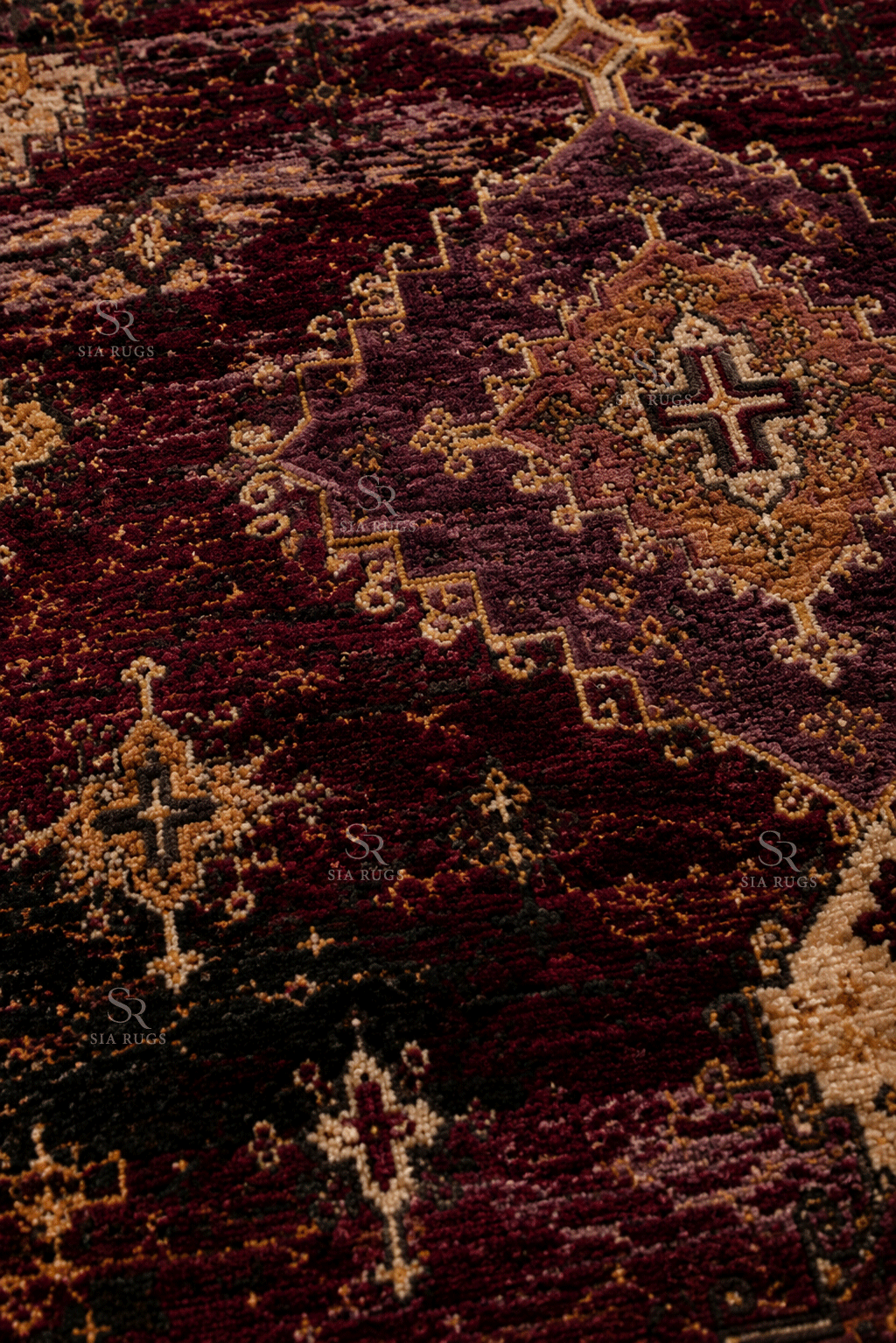 royal-amethyst-heritage-hand-knotted-carpet (4)