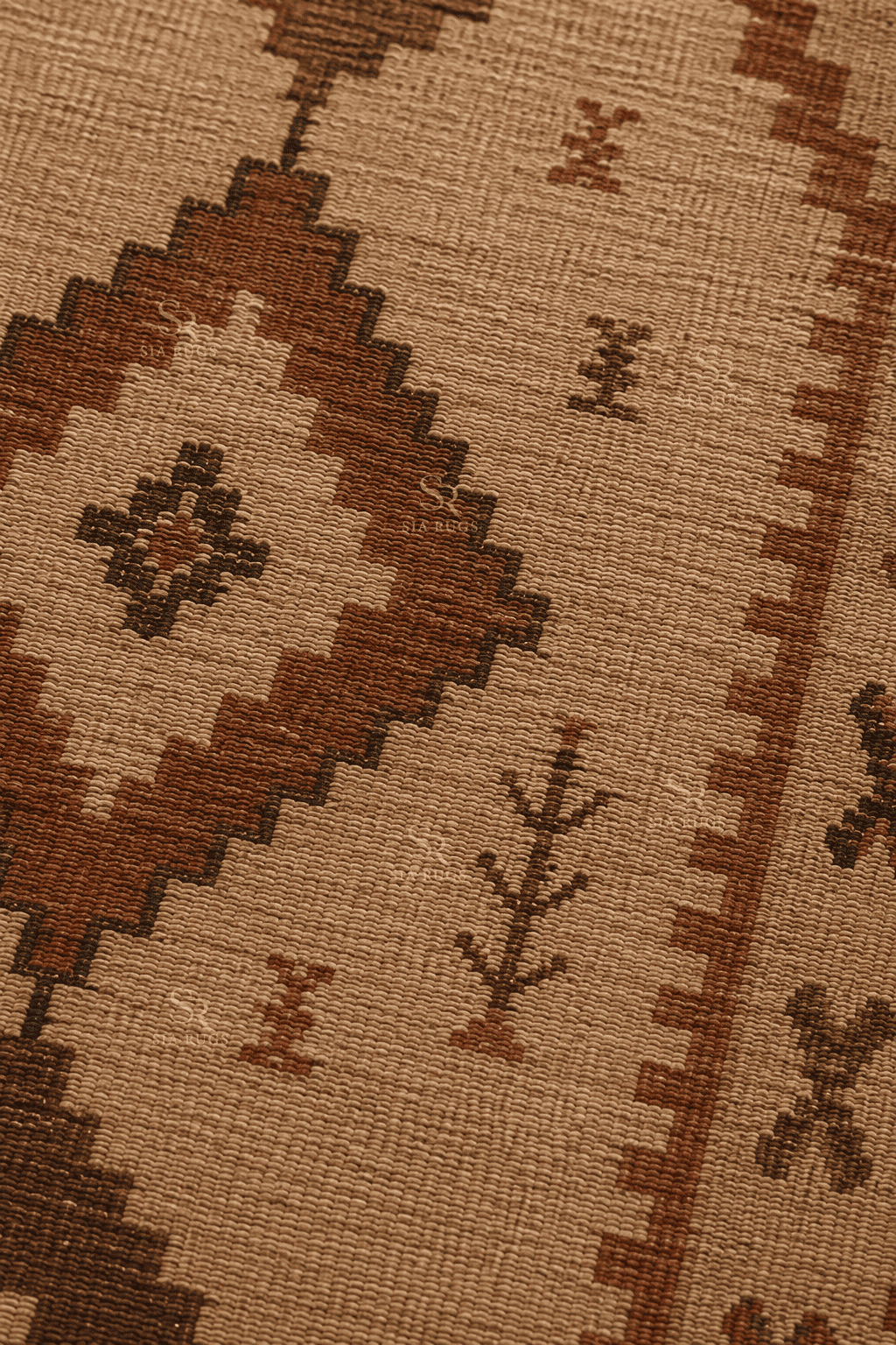 triple-heritage-medallions-handwoven-cotton-kilim (3)
