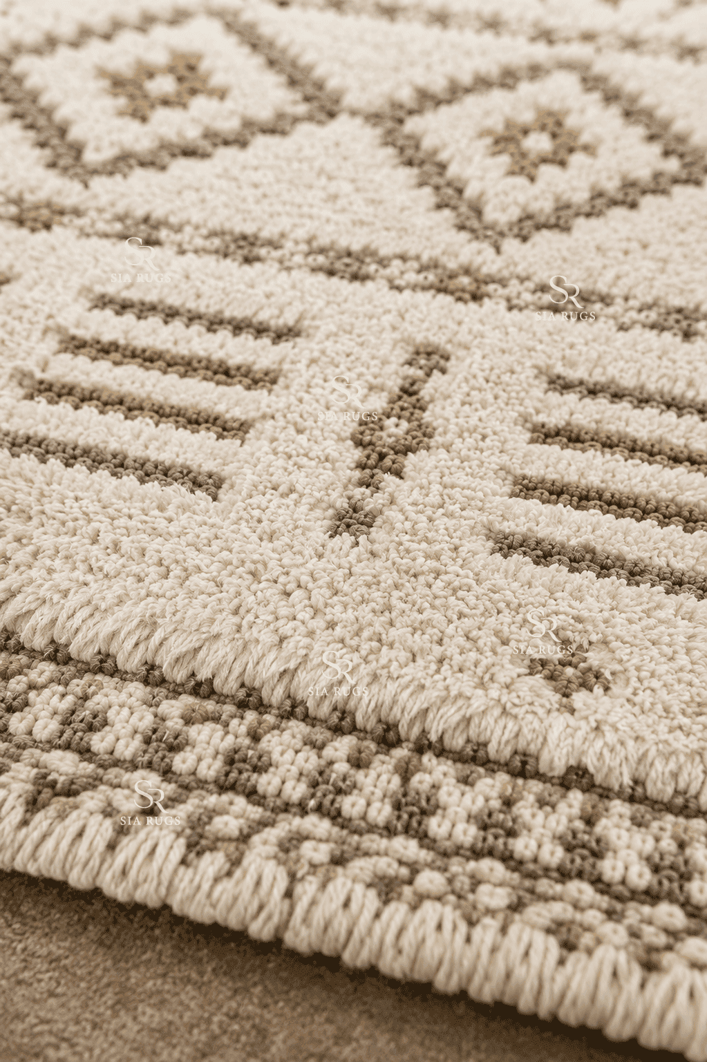 atlas-woven-chronicle-handmade-moroccan-shaggy-carpet (4)