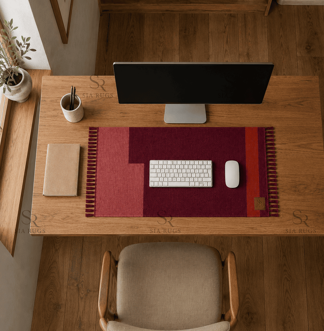 burgundy-ember-handwoven-100-count-fine-lincoln-wool-desk-mat (2)