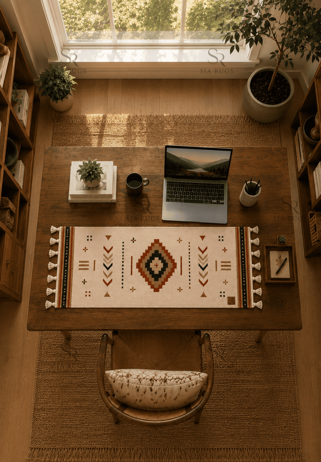 nomadic-arrow-handwoven-100-count-fine-lincoln-wool-desk-mat-1